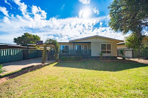 Property photo of 38 Middleton Avenue Griffith NSW 2680