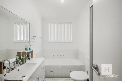 Property photo of 35A Heritage Drive Kanwal NSW 2259