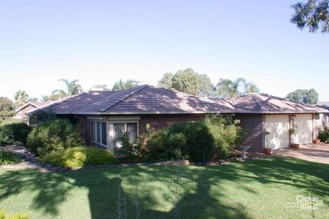 Property photo of 38 Spriggs Road Onkaparinga Hills SA 5163