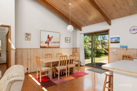 Property photo of 32 Sinclair Avenue Surf Beach VIC 3922