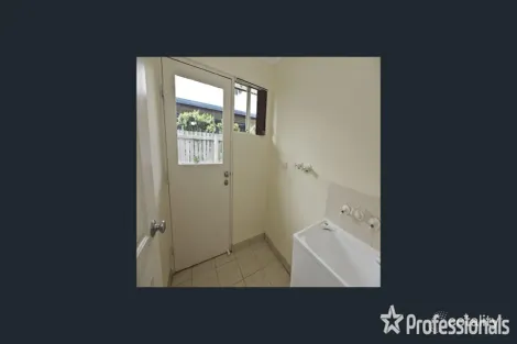 Property photo of 49 Skyline Drive New Auckland QLD 4680