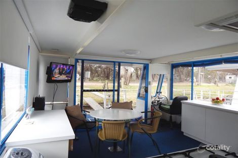 Property photo of 11 Lock Road Paringa SA 5340