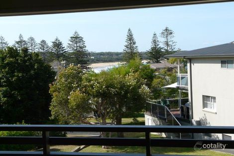 Property photo of 11 High Street Black Head NSW 2430