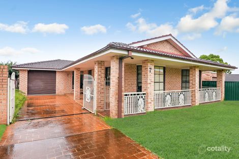 Property photo of 7 Zircon Street Bossley Park NSW 2176