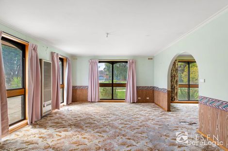 Property photo of 16 Osborn Avenue Kangaroo Flat VIC 3555