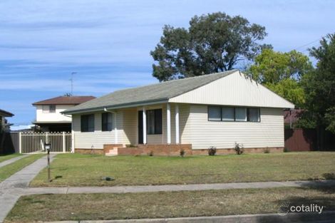 Property photo of 30 Willan Drive Cartwright NSW 2168