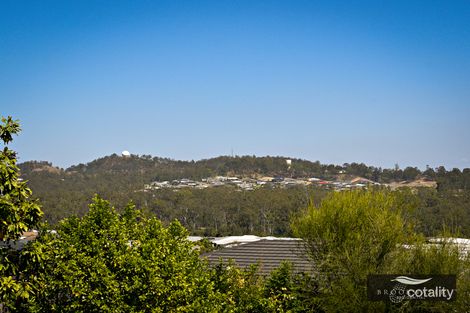 Property photo of 20 Crest Ridge Parade Brookwater QLD 4300