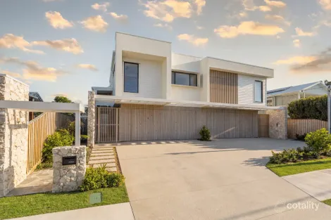Property photo of 2/154 Oceanic Drive Warana QLD 4575