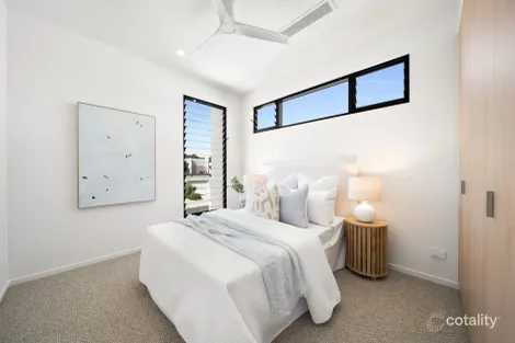 Property photo of 2/154 Oceanic Drive Warana QLD 4575