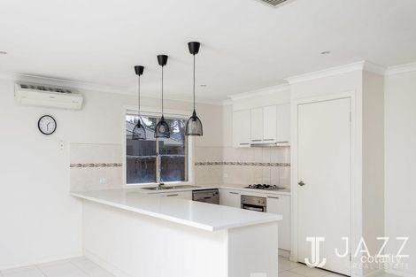 Property photo of 11 Hemlock Crescent Point Cook VIC 3030