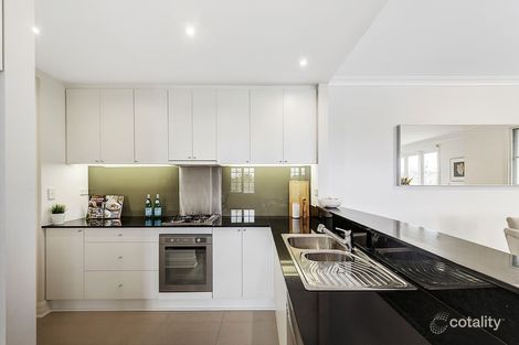 Property photo of 10/679 Toorak Road Toorak VIC 3142