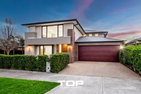 Property photo of 26 Dolomite Boulevard Clyde North VIC 3978