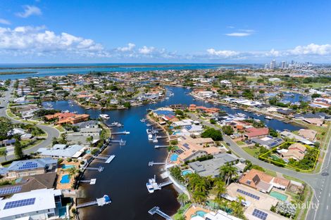 1 Girua Ave, Runaway Bay, QLD 4216