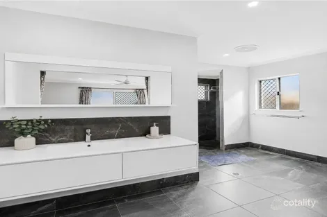 Property photo of 8 Serissa Street Mooroobool QLD 4870