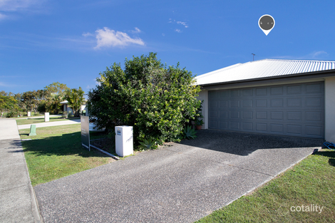 25 Scarborough Cct, Blacks Beach, QLD 4740