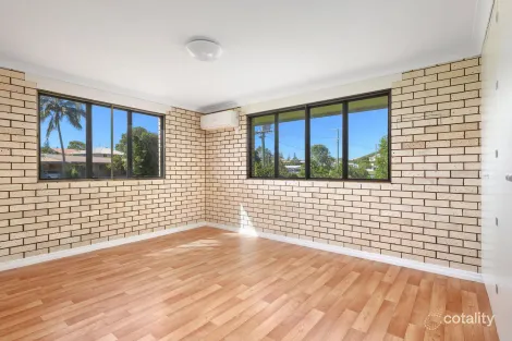 Property photo of 1 Zircon Avenue Rainbow Beach QLD 4581