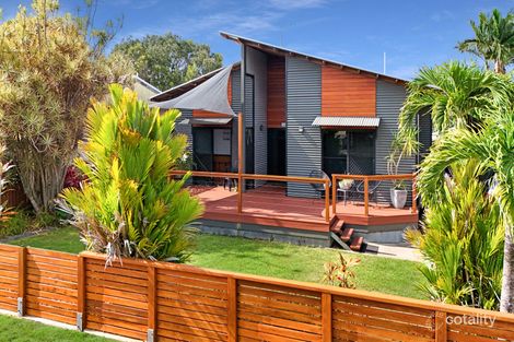 8 Holmes Ave, Sarina, QLD 4737
