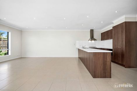 Property photo of 43 McKenzie Way Doreen VIC 3754