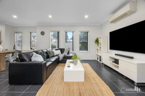 Property photo of 2/23 Lilian Street Glendale NSW 2285