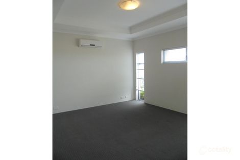 Property photo of 22 Kilrush Turn Ridgewood WA 6030