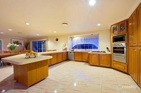 Property photo of 9 Longfellow Drive Delahey VIC 3037