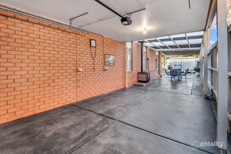 Property photo of 21 Gainsborough Drive Craigieburn VIC 3064