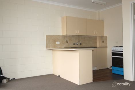 Property photo of 21/10 Macquoid Street Queanbeyan East NSW 2620