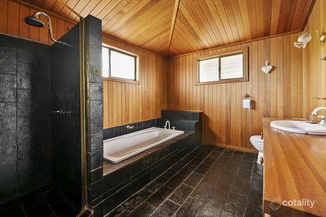 Property photo of 36 Warner Street Rosenthal Heights QLD 4370