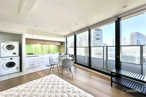 2312b/100 Harbour Esp, Docklands, VIC 3008