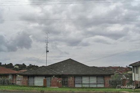 45 Weringa Ave, Lake Heights, NSW 2502