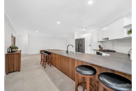 Property photo of 12 Delaney Close Kanimbla QLD 4870