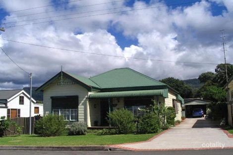 18 John St, Woonona, NSW 2517