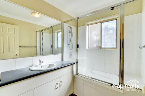 Property photo of 44 Nullarbor Circuit Forest Lake QLD 4078