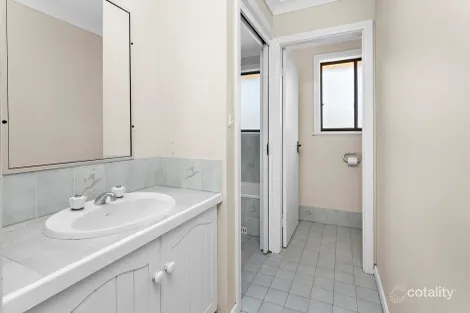 Property photo of 75 Barton Drive Kiama Downs NSW 2533