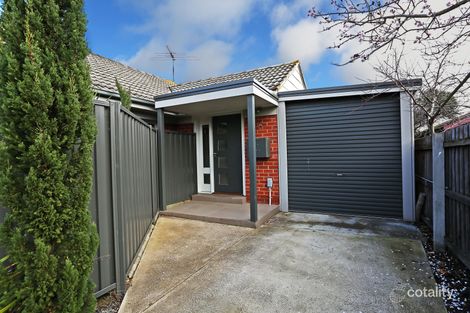 2/70 Wilsons Rd, Newcomb, VIC 3219