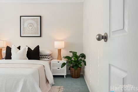 Property photo of 26 Express Circuit Marmong Point NSW 2284