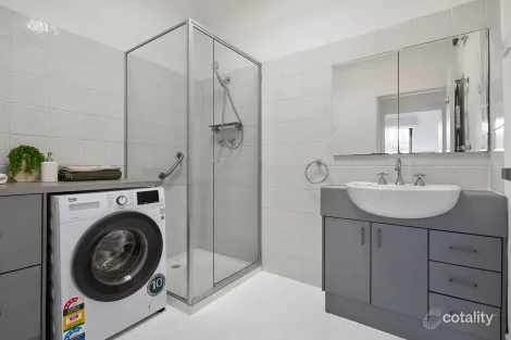 Property photo of 2/4 The Vaucluse Richmond VIC 3121