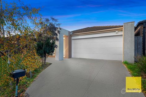 Property photo of 34 Larson Avenue Tarneit VIC 3029