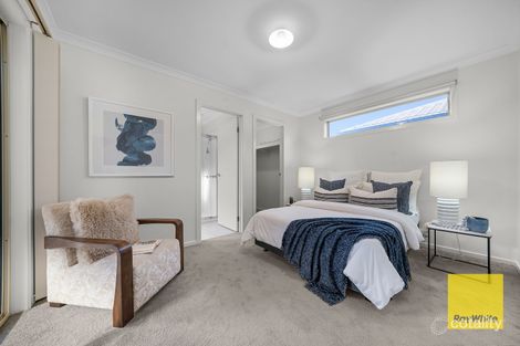 Property photo of 34 Larson Avenue Tarneit VIC 3029