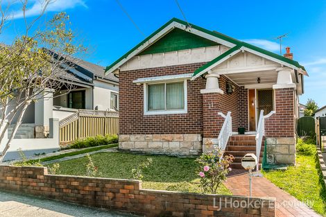 11 Main St, Earlwood, NSW 2206