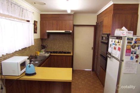 Property photo of 71 Peppercorn Parade Epping VIC 3076