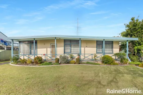 4 Hockey St, Nowra, NSW 2541