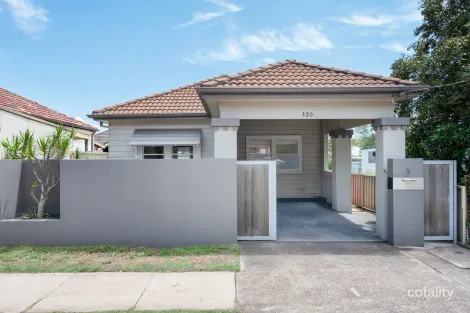 320 Darby St, Cooks Hill, NSW 2300