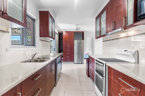 1 Rignold St, Mooroobool, QLD 4870