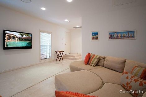 Property photo of 10 Barbara Way Benowa QLD 4217