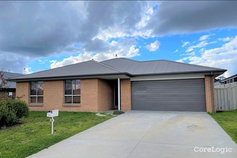 Property photo of 24 Molloy Drive Orange NSW 2800