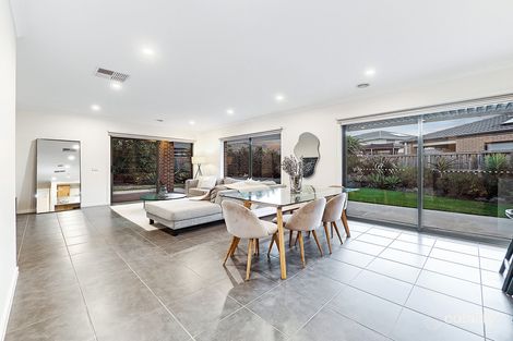 Property photo of 3 Butternut Drive Lyndhurst VIC 3975