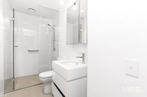 Property photo of 3301/285 La Trobe Street Melbourne VIC 3000
