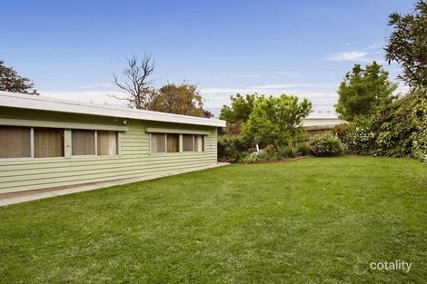 Property photo of 27 Banksia Street Burwood VIC 3125