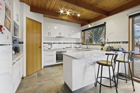 Property photo of 11 Cross Street Lake Tyers Beach VIC 3909